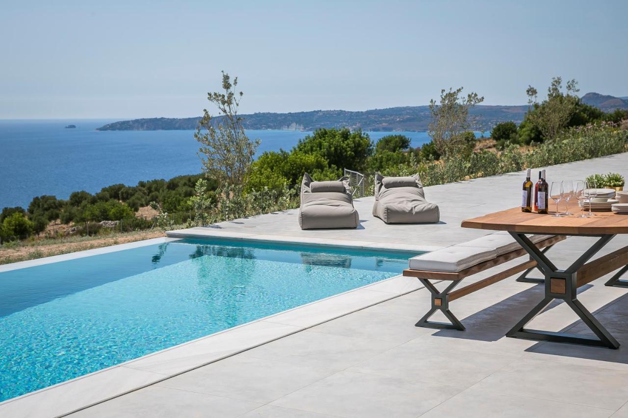 Oikos Boutique Residences Plateies Exterior foto