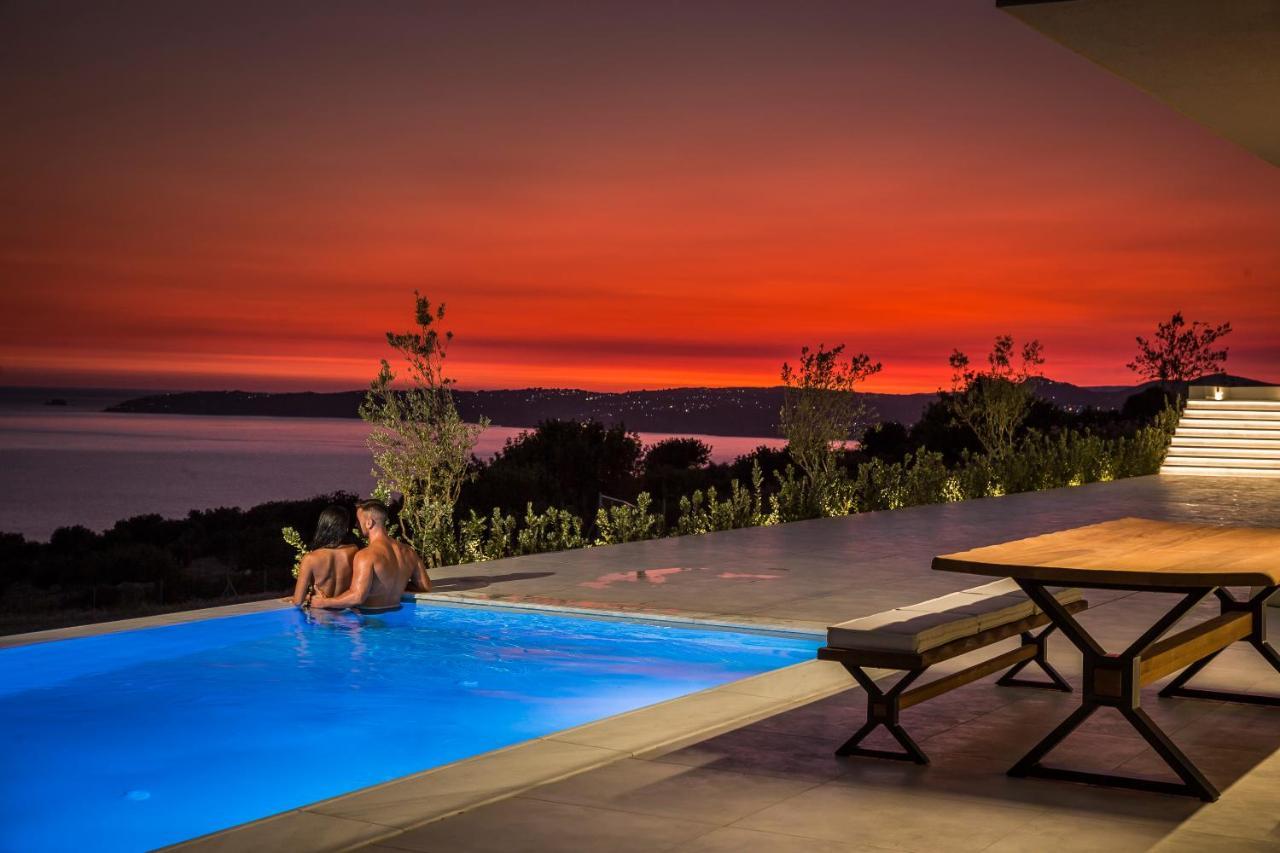 Oikos Boutique Residences Plateies Exterior foto